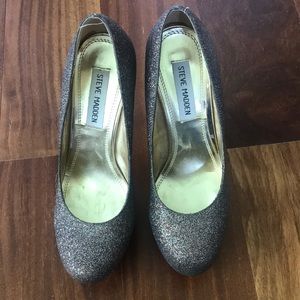 Steve Madden platform heel sparkly pumps